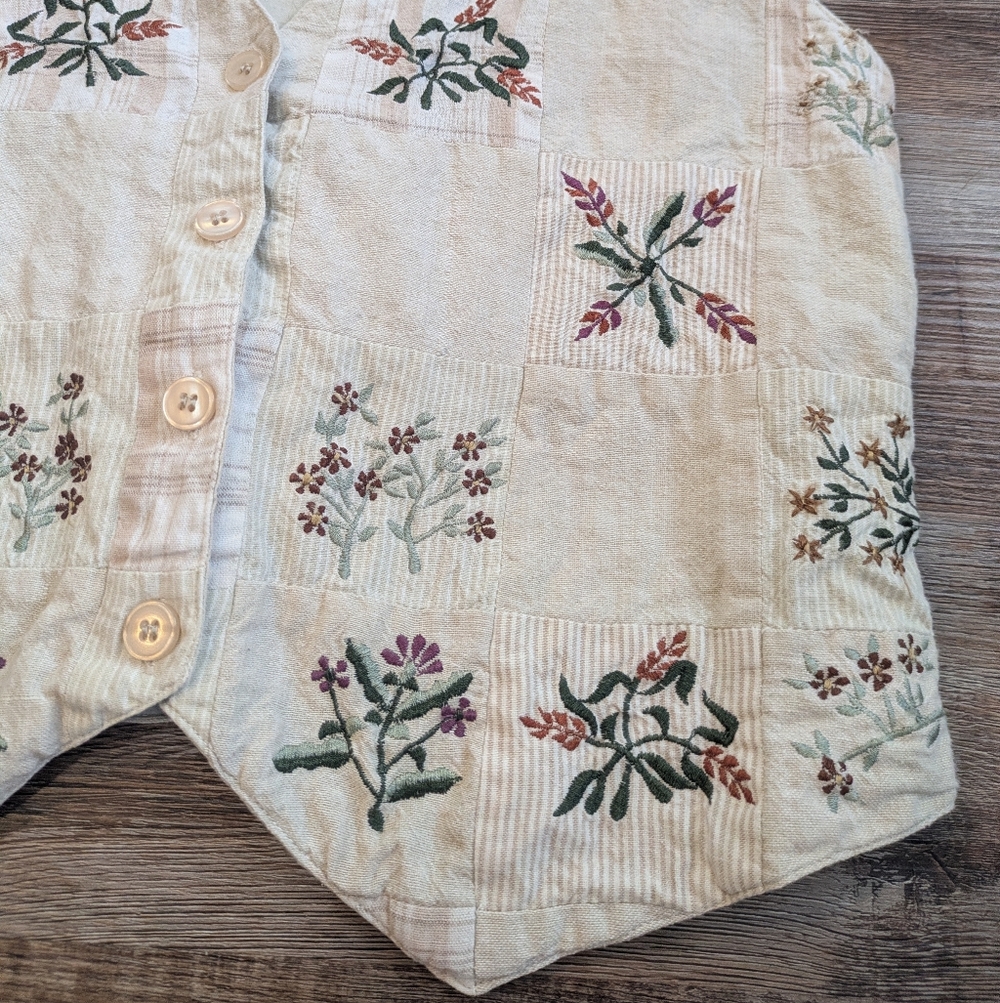 Vintage New Directions Patchwork Embroidered Flor… - image 5
